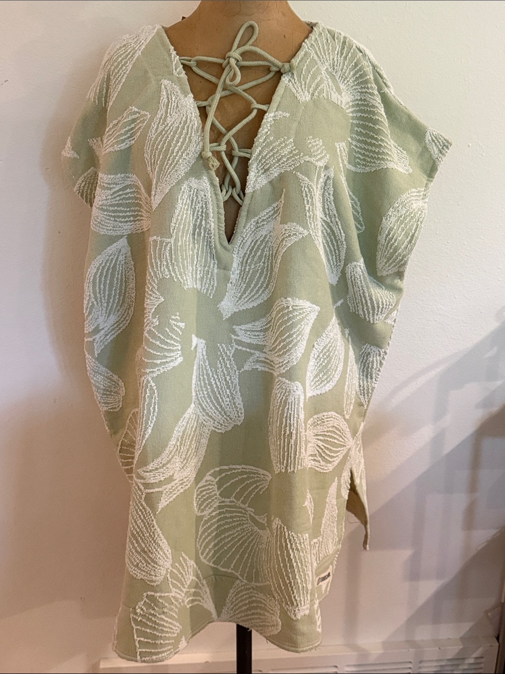 SandCloud NWT OS organicLight Green Lace-Back Women’s Swim Lana floral Cover-Up